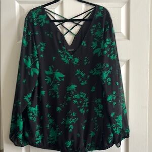 Torrid Green and Black Backless Long Sleeve Blouse